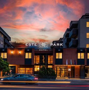 -- Este Park Hotel -- Part Of Urban Chic Luxury Design Hotels - Open Since October 2022 - Parking - Compliments - Next To Shopping & Dining - Mall Φιλιππούπολη Exterior photo
