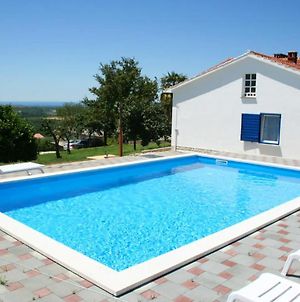 5 Bedrooms Villa With Sea View Private Pool And Enclosed Garden At Buje Exterior photo