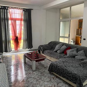 Tirana Apartment Exterior photo