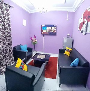 Residence Sighaka - Premium Vip Apartment - Wifi, Gardien, Parking Ντουάλα Exterior photo