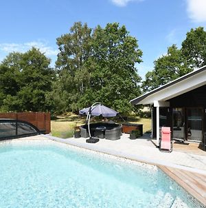 Nice Holiday Home With Outdoor Pool In Lottorp, Oland Exterior photo