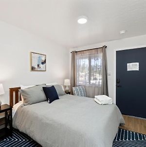 Al Unit 2 - Cozy Stay In Brand New Room - Steps From Heavenly! South Lake Tahoe Exterior photo