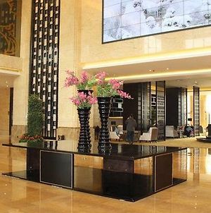 New Beacon Hotel Huanggang  Interior photo