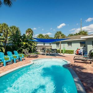 Fun Beach/Pool Home, Steps To Beach, Short Walk To Restaurants/Main Attractions! Clearwater Beach Exterior photo