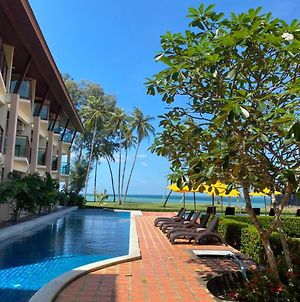 Lanta Pura Beach Resort Ko Lanta Exterior photo
