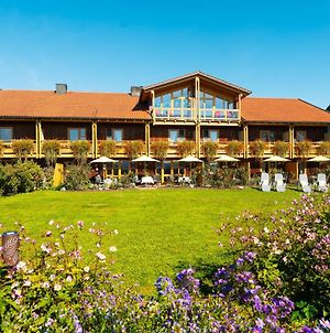Hotel An Der Brunnader - Ihr Perfekter Ruckzugsort In Der Bayrischen Toskana Bad Birnbach Exterior photo
