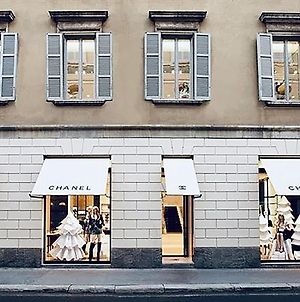 Via Della Spiga N50 - Luxury Loft In The Heart Of The Fashion District Διαμέρισμα Μιλάνο Exterior photo