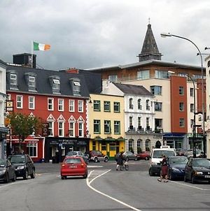 Killarney Town Apartment Exterior photo