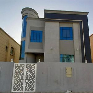 Vila Khasa vi Ajman Mkona mn Tabkin Βίλα Al Ḩamīdīyah Exterior photo