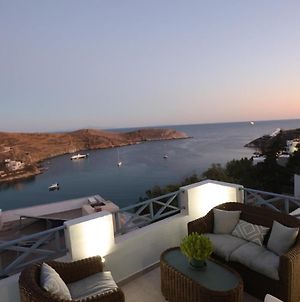 Vacation House With Stunning View - Vari Syros Βίλα Exterior photo