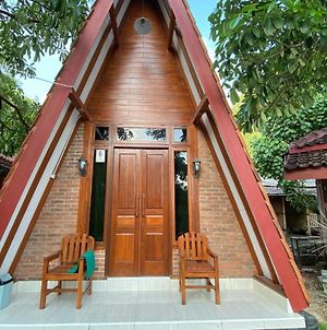 Kayu Watu Cottage Gunung Kidul Tepus Exterior photo