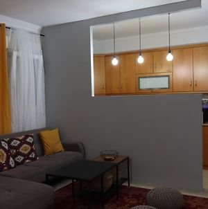 Όμορφο Διαμέρισμα Με Αυλή Διαμέρισμα Θεσσαλονίκη Exterior photo