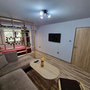 Butikov Apartament - Trakia Διαμέρισμα Σούμεν Exterior photo