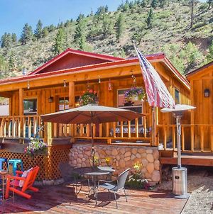 Unique Mtn Getaway With Stunning Outdoor Area! Βίλα Red River Exterior photo