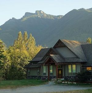 Mountainview Lodge Chilliwack Exterior photo