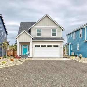 Herons Haven On The Canal Βίλα Ocean Shores Exterior photo