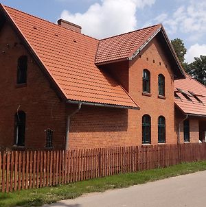 Czarna Jachta - Czesc Domu Na Wylacznosc Διαμέρισμα Kruklanki Exterior photo