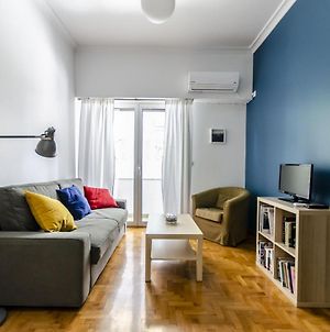 Colourful Apartment Under The Acropolis Αθήνα Exterior photo