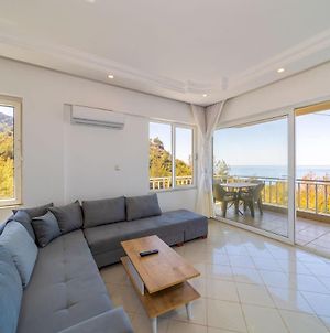 Superb Flat With Nature View And Balcony In Αλάνια Exterior photo