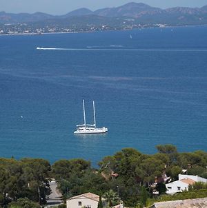 Villa Vue Mer Panoramique, Climatisee Et Piscine Chauffee A Proximite Des Plages Roquebrune-sur Argens Exterior photo