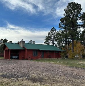 Little Red Cabin In White Mountains Βίλα Pinetop-Lakeside Exterior photo