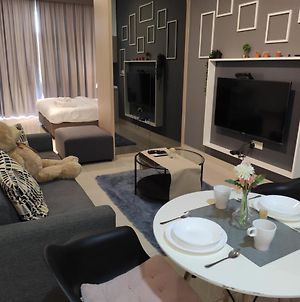 Twin Galaxy Luxury Studio 5 Mins To Sg Διαμέρισμα Τζόχορ Μπάχρου Exterior photo