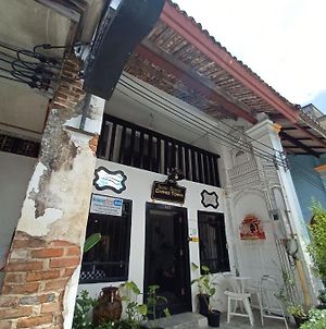 Chino Town Gallery Alley - Sha Plus Ξενοδοχείο Phuket Exterior photo