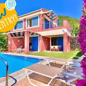 Villa Barbati Pelagos With Private Pool Exterior photo