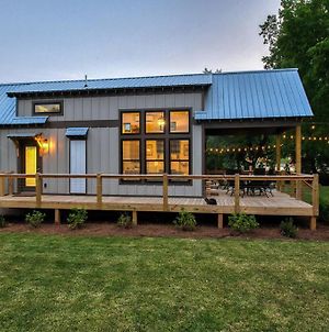 The Heather @ Water 65, Tiny Home Walk To Downtown Waynesville Exterior photo