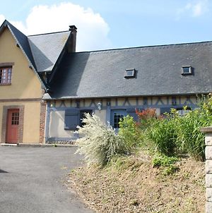 Le Haut Mesnil-3 Bed and Breakfast Exterior photo
