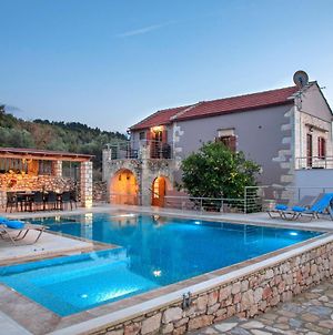 Cretan Lux Villa Heated Pool Γαβαλοχώρι Exterior photo