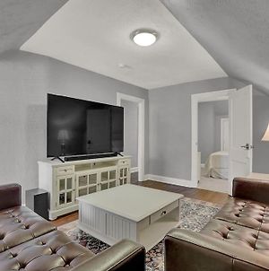 Suites On Seneca - Gorgeous One Bedroom Apartment Χάρισμπουργκ Exterior photo