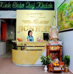 Khach San Son Nhi Ξενοδοχείο Πόλη Χο Τσι Μινχ Exterior photo