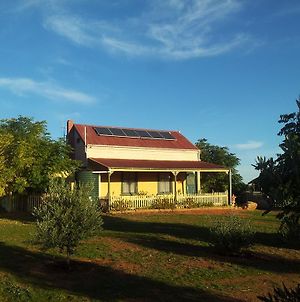 Gum Paddock Country Cottage Broken Hill Exterior photo