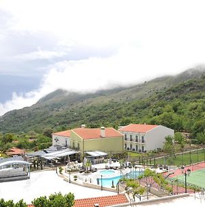 Alexander Mountain Resort Γερακάρι Exterior photo