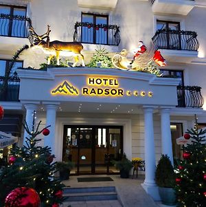 Radsor Hotel Rîşnov Exterior photo
