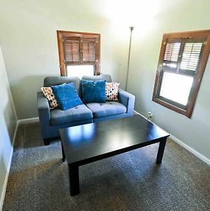 Perfect Getaway - 4Bd 2Bath In Heart Of Lincoln Βίλα Exterior photo