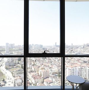 Lovely And Central Flat With City View In Atasehir Κωνσταντινούπολη Exterior photo