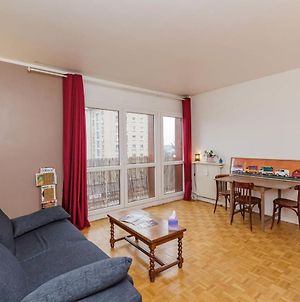 Beautiful Spacious Apt In The Heart Of Bagnolet Exterior photo