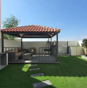 Spacious Villa With Bbq Area Ντουμπάι Exterior photo