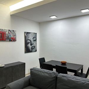 Modern Cenisio Apartment Μιλάνο Exterior photo