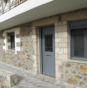 Tratidional House In Kalives Βίλα Κάλυβος Exterior photo
