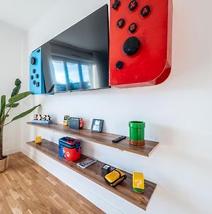Mario Nintendo Μοντεβρέν Exterior photo