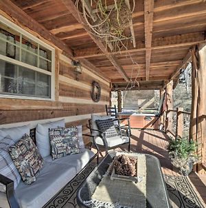 Stunning Creekside Cabin With Deck And Fire Pit! Βίλα Cosby Exterior photo