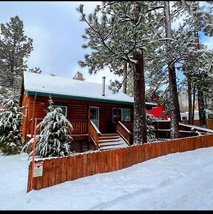 Blue Jay Chalet - Classic Mountain Cabin In One Of Big Bear'S Quietest Neighborhoods! Cabin Βίλα Big Bear Lake Exterior photo