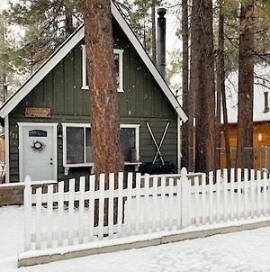 Shady Pine Cottage - This Adorable Cabin Is The Perfect Getaway For Your Next Stop In The Mountains! Cabin Big Bear City Exterior photo