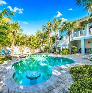 Bodacious Oasis - Gorgeous Island Home Heated Pool Walk To Beach Pine Avenue Shops Anna Maria Island Exterior photo