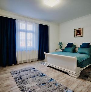 Galiceanu Apart Deluxe Διαμέρισμα Bistriţa Exterior photo