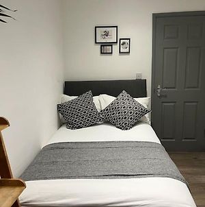 1 Bedroom Flat In Euston! 4 Person. Λονδίνο Exterior photo