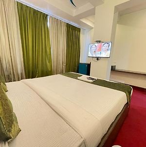 Hotel R R Suites - Dombivli Thane Βομβάη Exterior photo